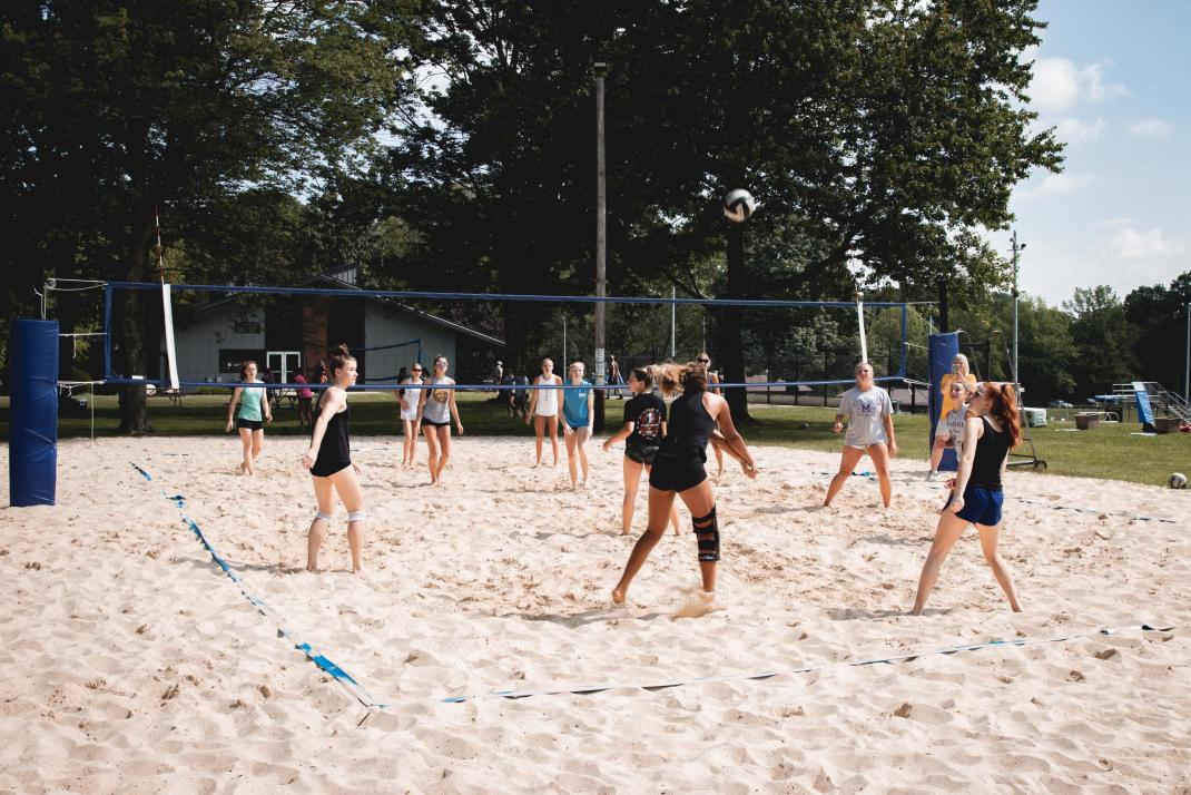Sand Volleyball 